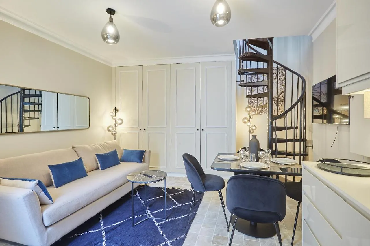 Residence Sacree Coeur By Studio Prestige Paris Apartment