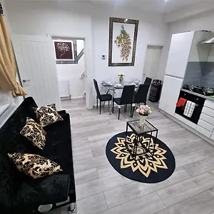 *a!s* Setup For Your Amazing Relaxed + Free Parking + Free Fast Wifi * Leeds (West Yorkshire)