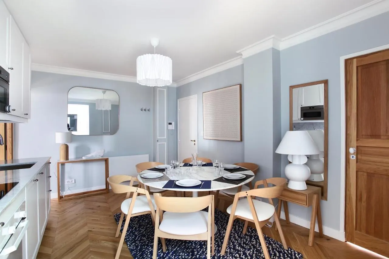 Residence Sacree Coeur By Studio Prestige Paris Apartment
